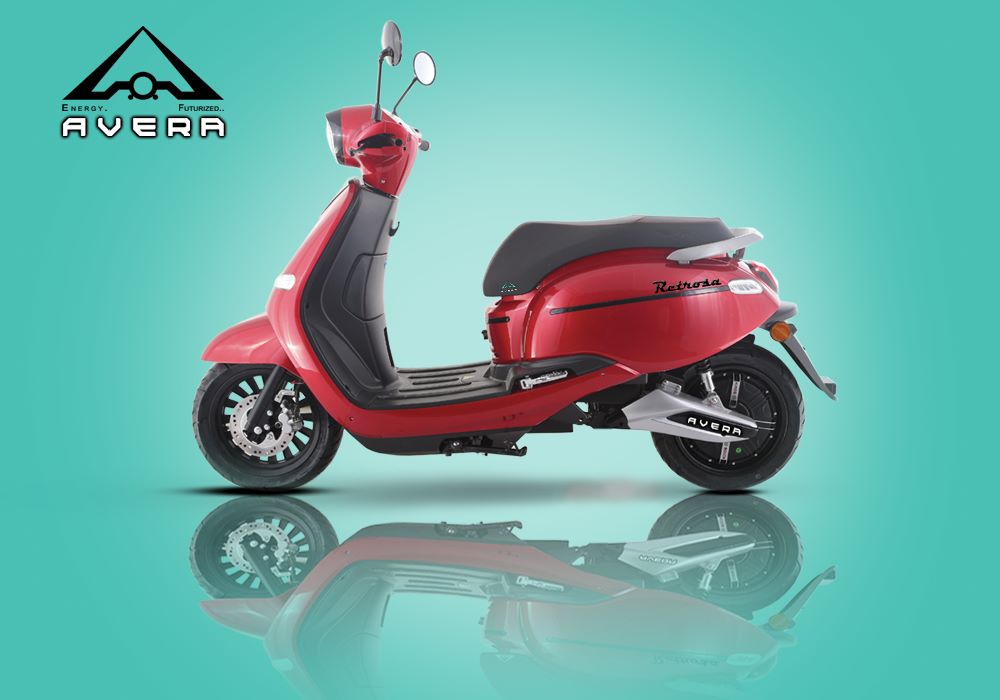 Smart Electric Scooter with Best Price & Range AVERA RETROSA VINCERO